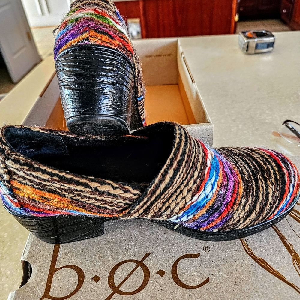 B.O.C Clogs Nib Multicolored 8.5 Reduced - image 1